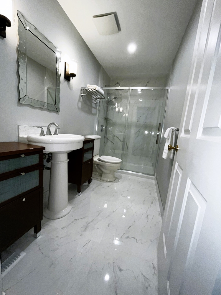 Deluxe Suite, 2 Bedrooms photo 3