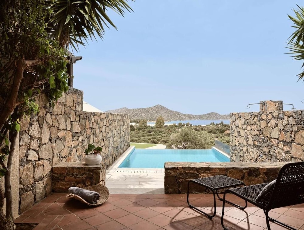 Junior Infinity Suite, Sea View, Private Pool