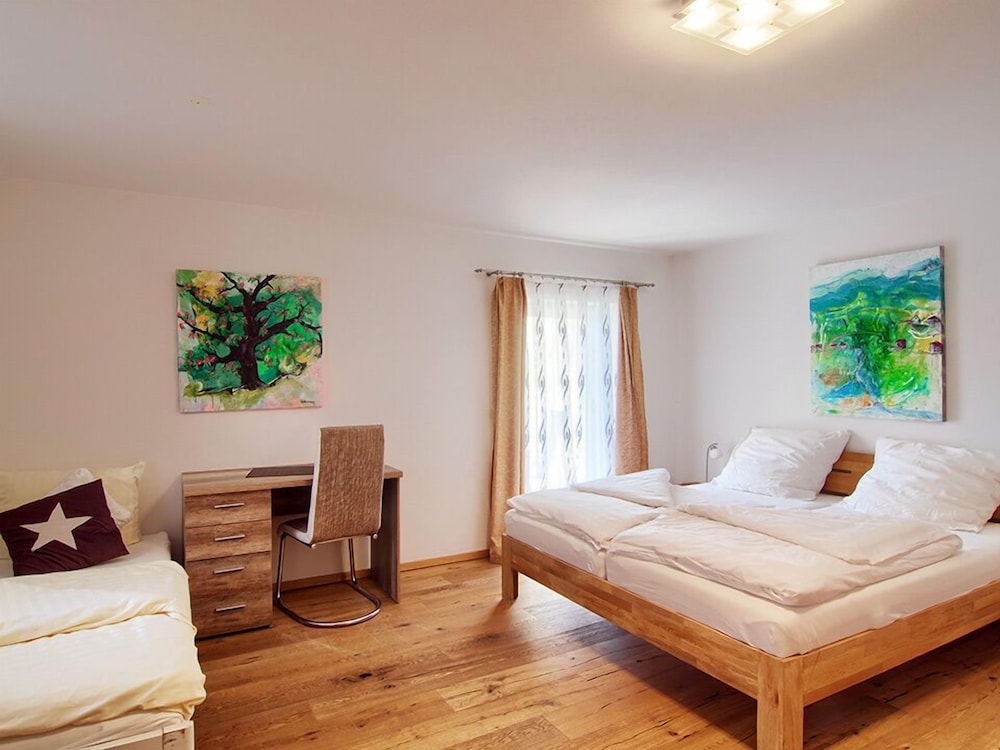Triple Room photo 3