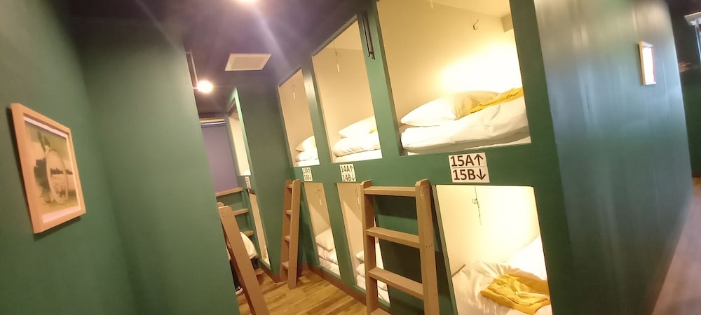 Shared Dormitory, Women only photo 2