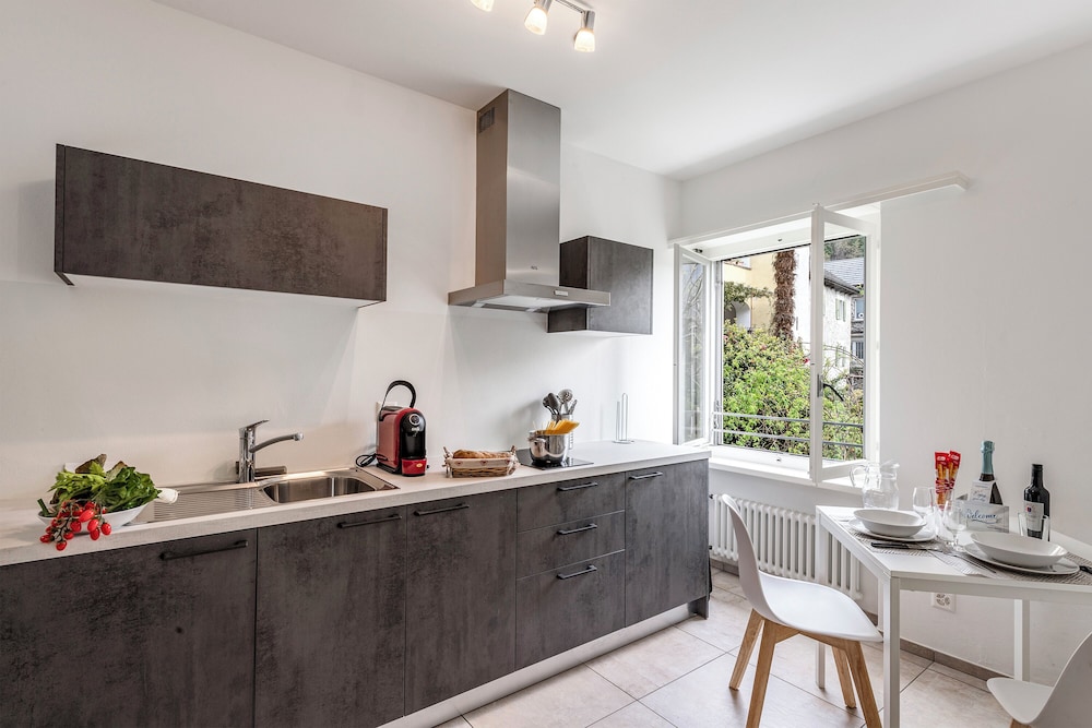 Family Apartment, Multiple Bedrooms, 2 Bathrooms (Serenata 6) photo 3