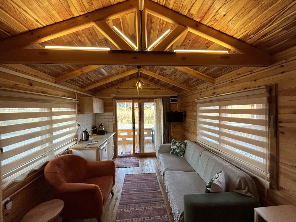 Comfort Tree House photo 3