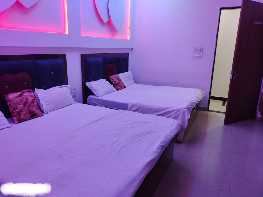 Luxury Room photo 2