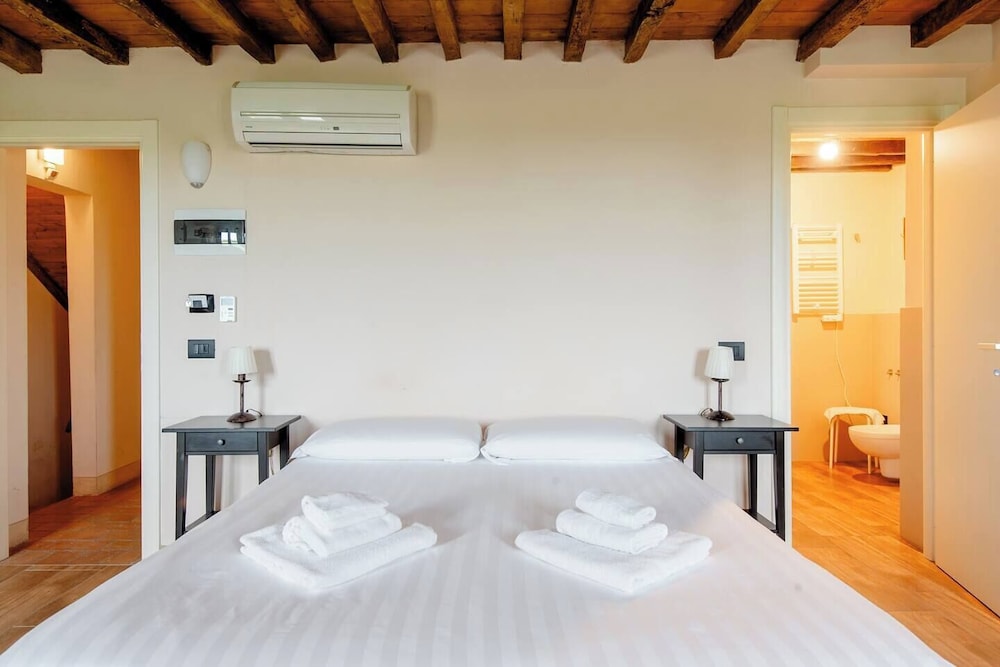 Junior Quadruple Room