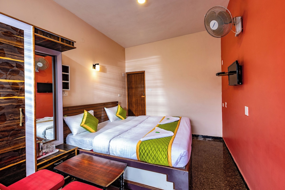 Deluxe Double Room - Photo 21