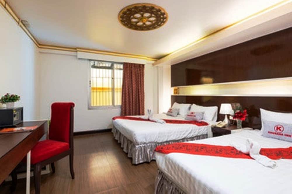 Premium Triple Room, Multiple Beds photo 3
