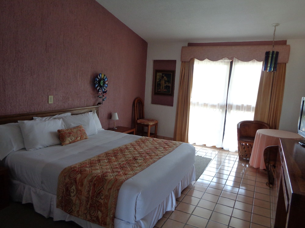 Basic Double Room photo 1