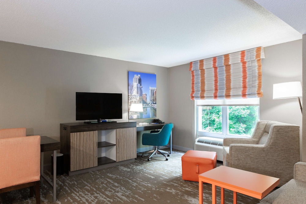 Suite, 2 Double Beds, Kitchen - Photo 2
