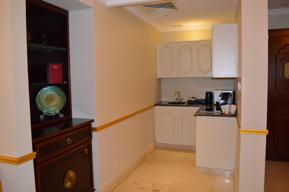Royal Suite photo 3