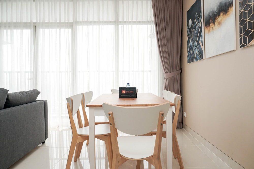 Room - Photo 14