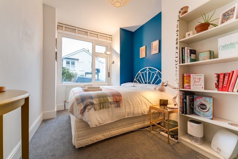 Apartment photo 1