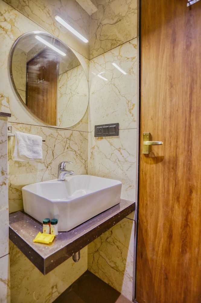 Luxury Room - Photo 4