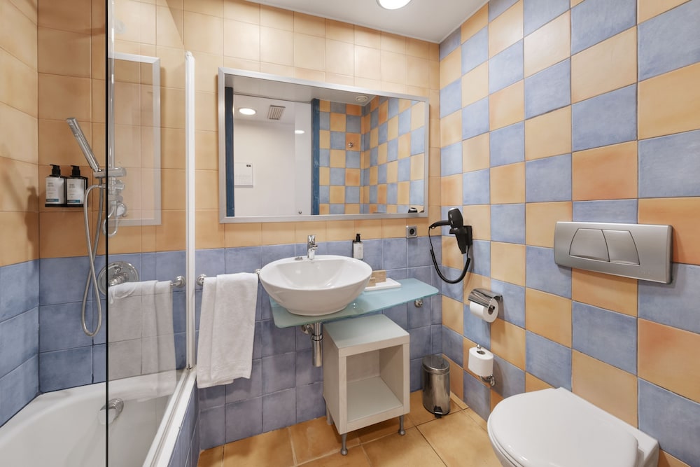 Double Room Single Use