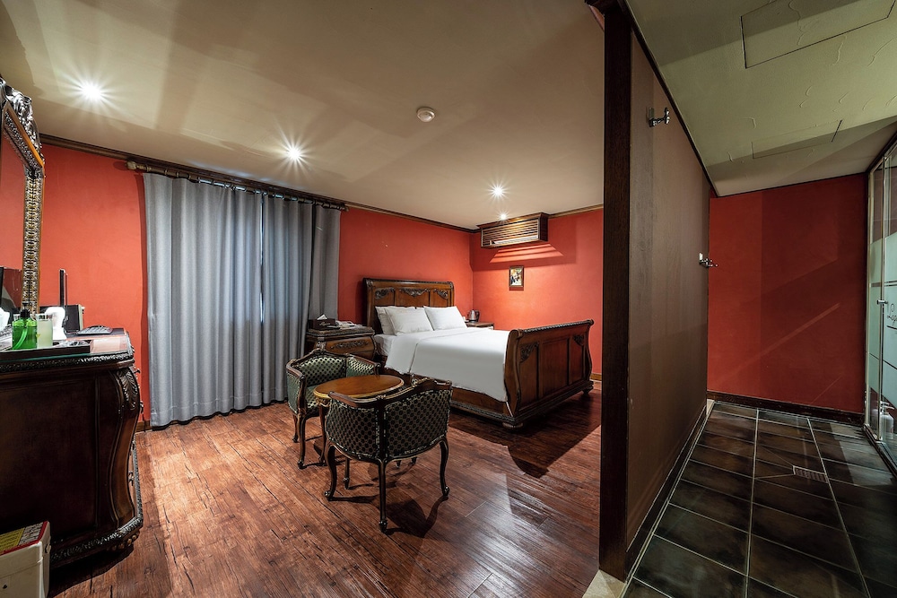 Annex A Building - Superior Room photo 1