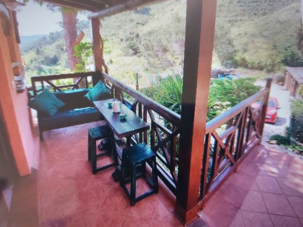Apartment, 1 Bedroom, Smoking, Patio photo 3