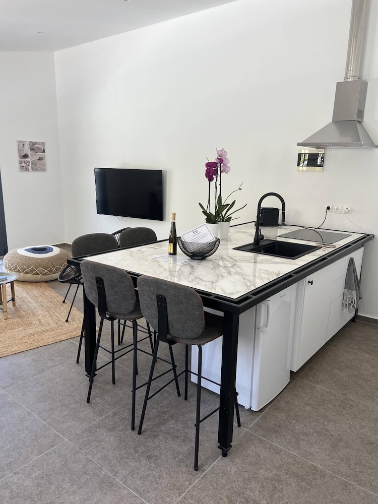 Family Apartment, Ground Floor photo 2