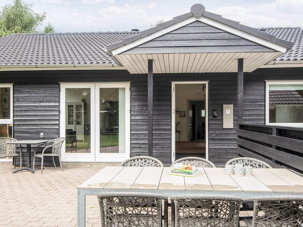 House photo 1