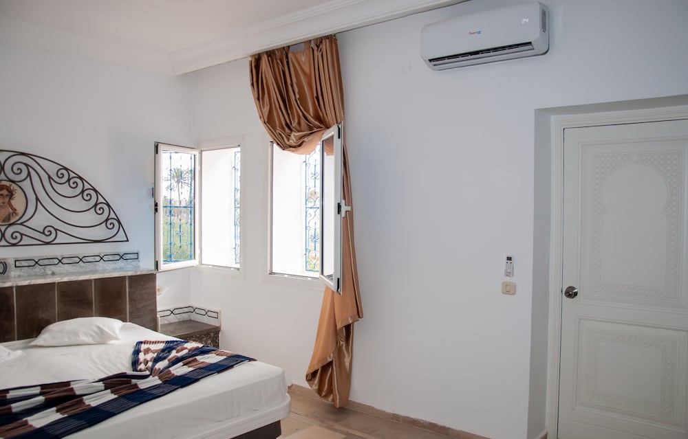 Suite - Photo 7