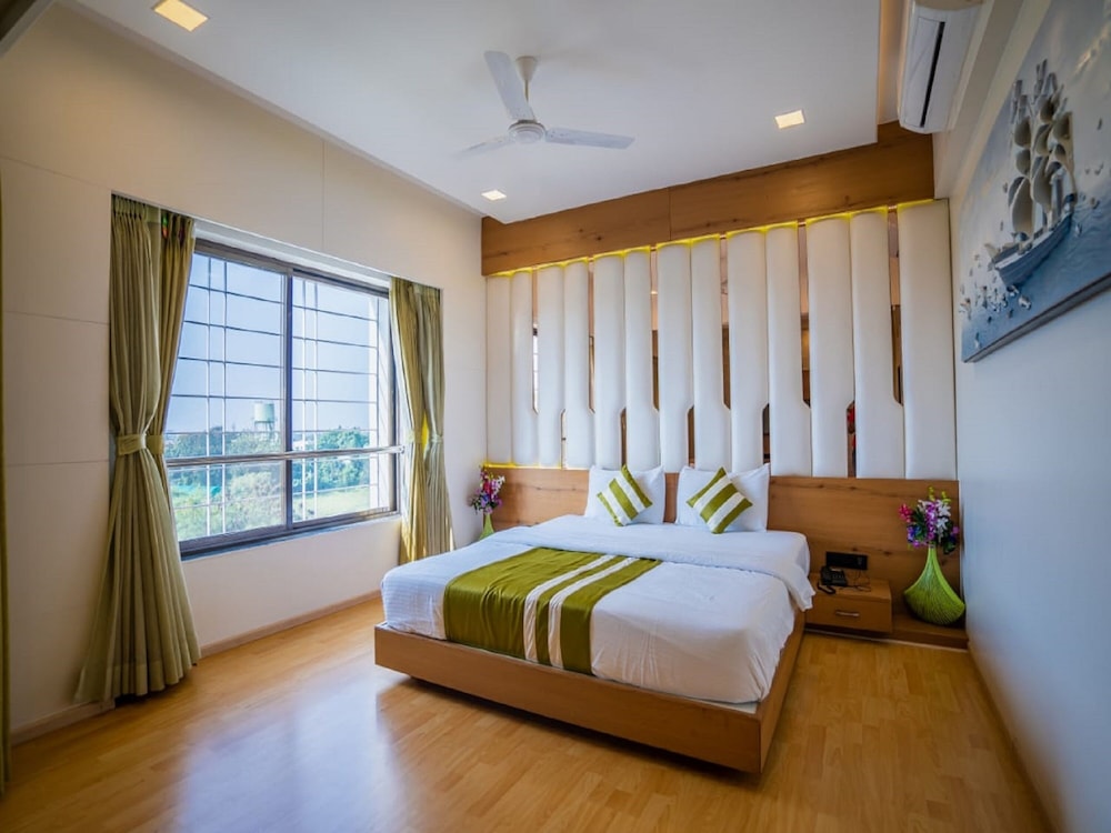 Standard Room photo 2