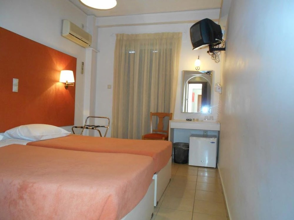 Double Or Twin Room, Balcony, City View photo 2
