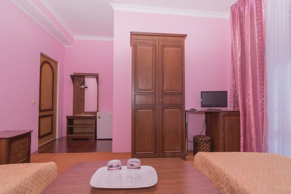 Standard Twin Room photo 3