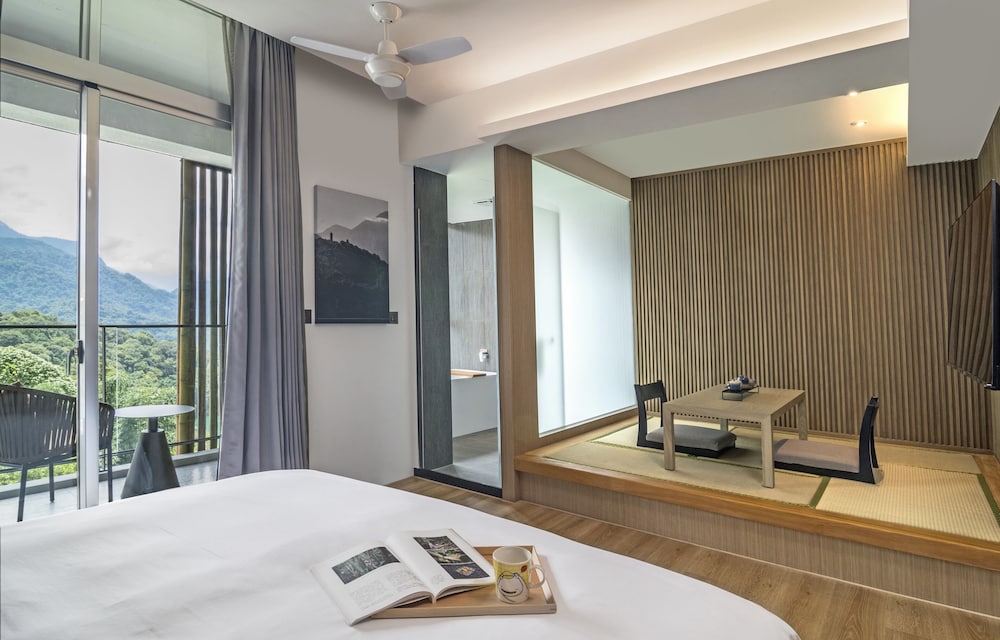 Executive Quadruple Room