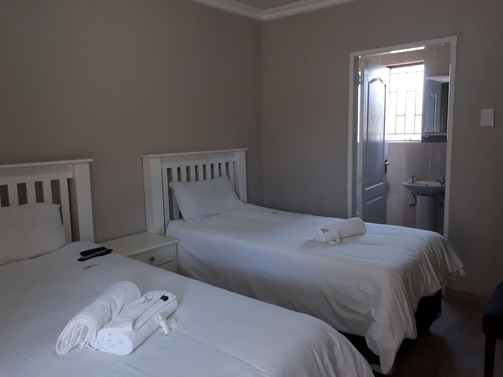 Twin Room photo 1