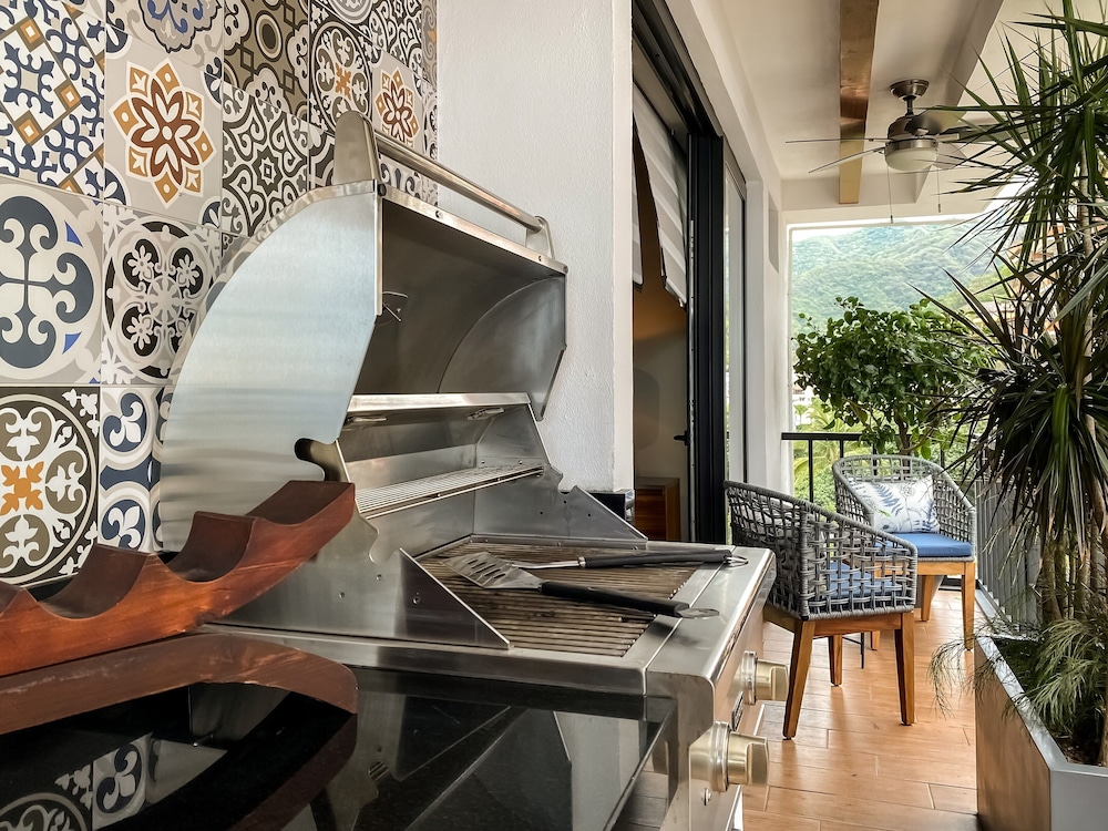 3 Bed 3 Bath Supreme Penthouse