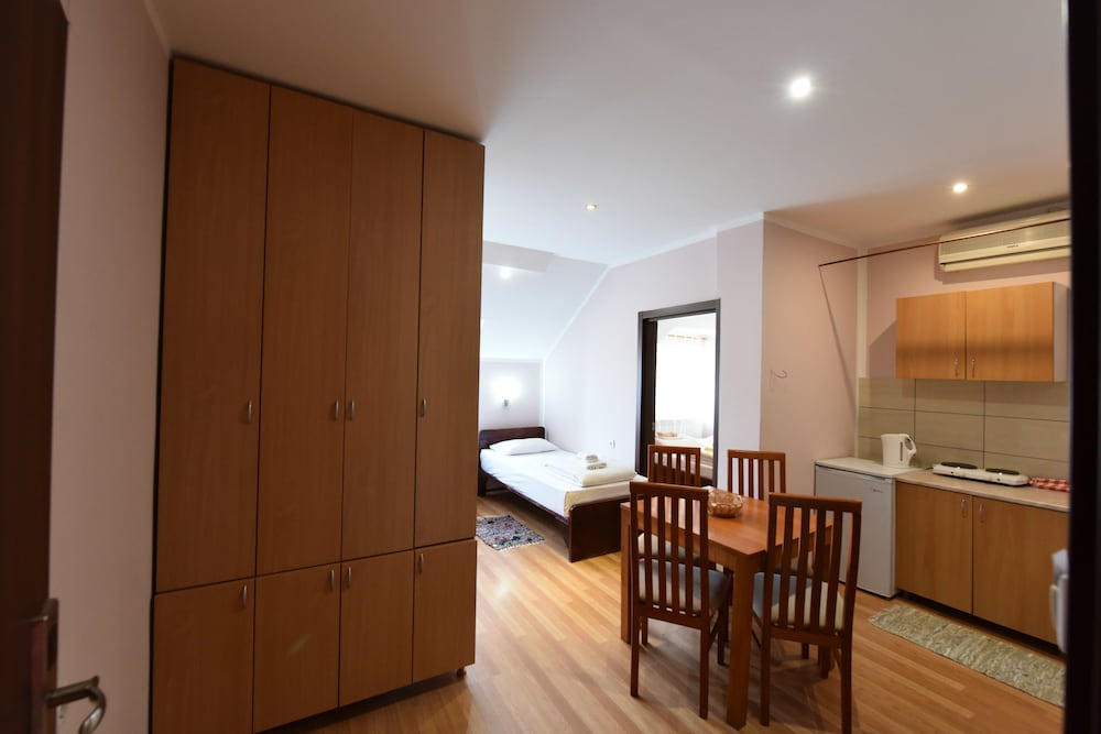 Comfort Apartment, 1 Bedroom - Photo 10