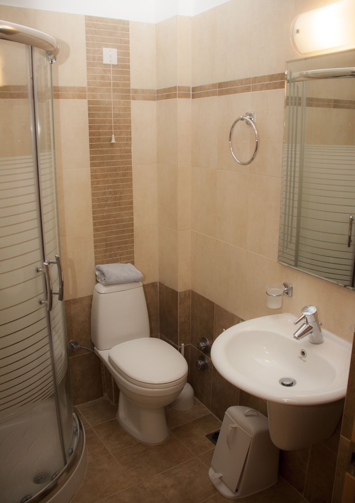 Double or Twin Room photo 2