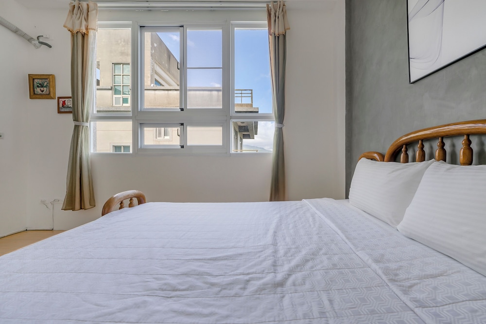 Double Room With Balcony - Photo 3