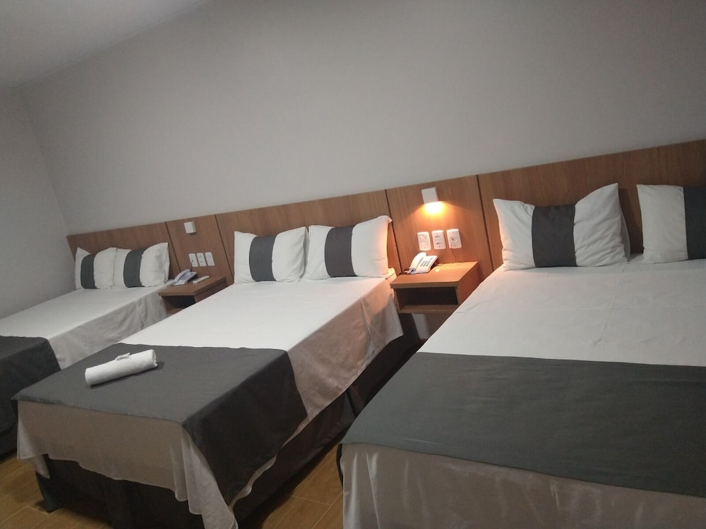 Standard Triple Room photo 3