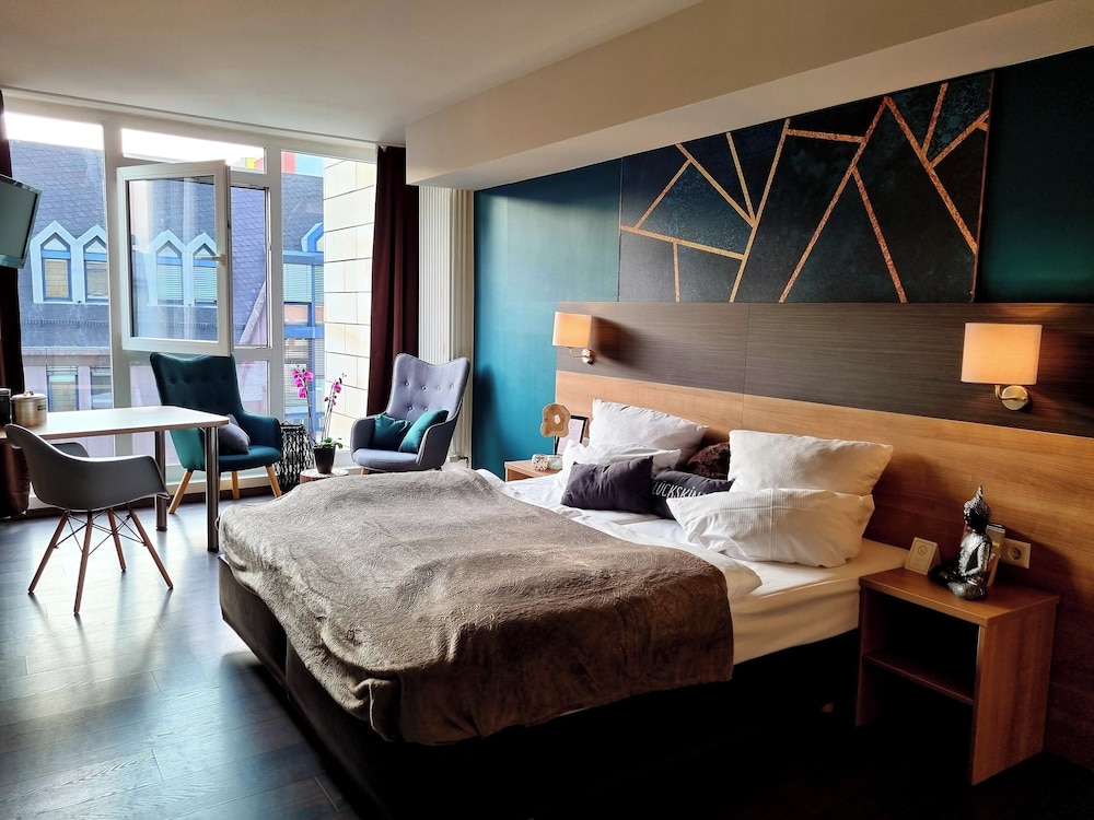 Business Studio Suite, Terrace