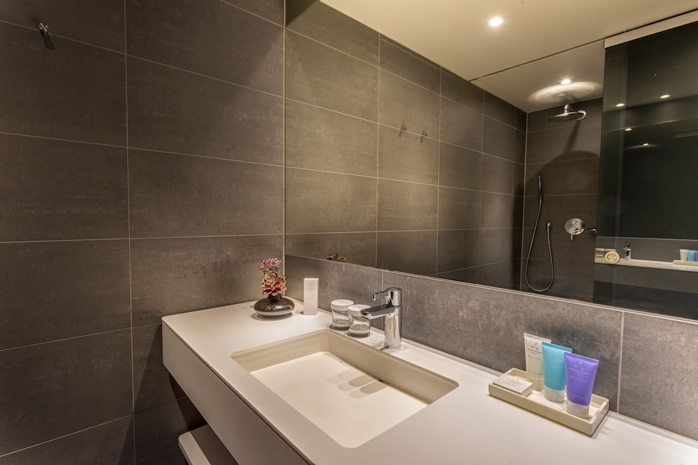 Apartment, 2 Bedrooms - Photo 6