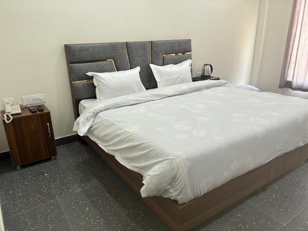 Deluxe Single Room photo 1