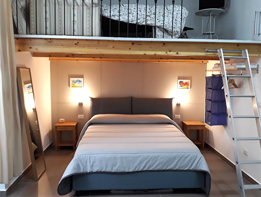 Deluxe Studio, 1 Bedroom, Kitchenette