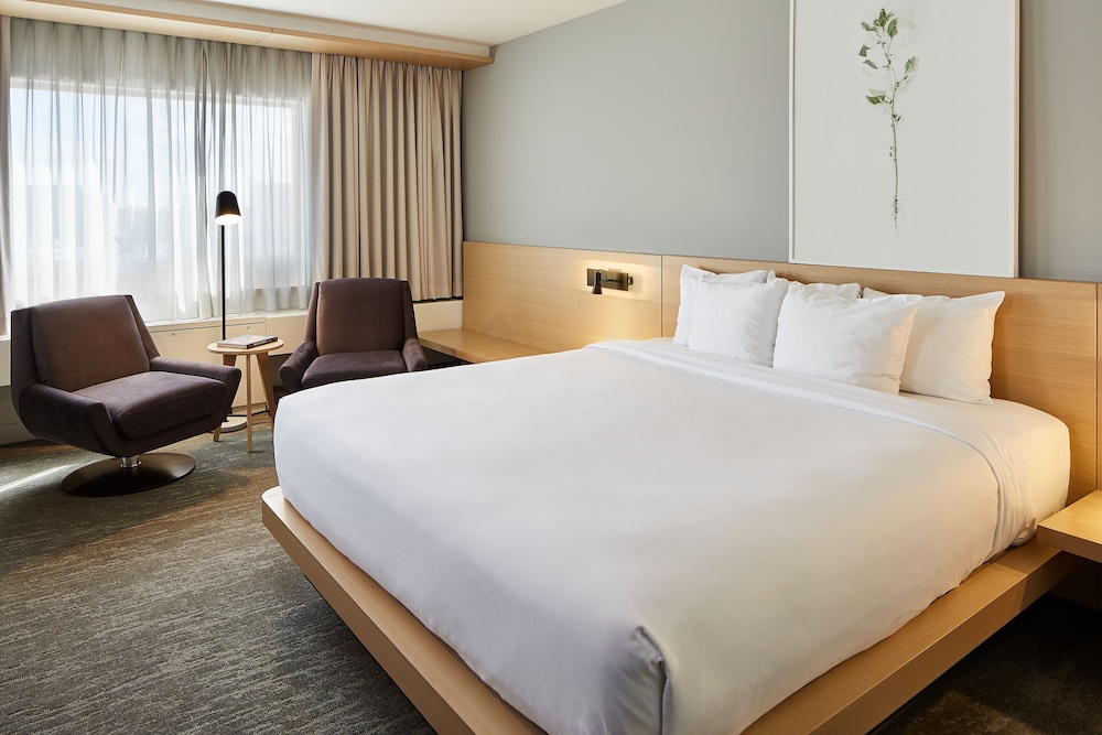 Superior Room, 1 King Bed - Photo 3