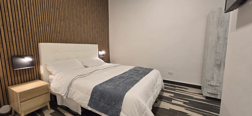 Classic Double Room