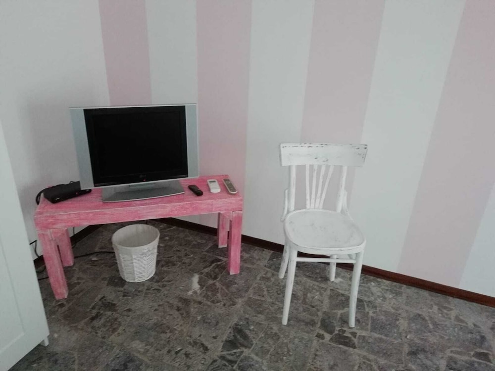 Double or Twin Room photo 3