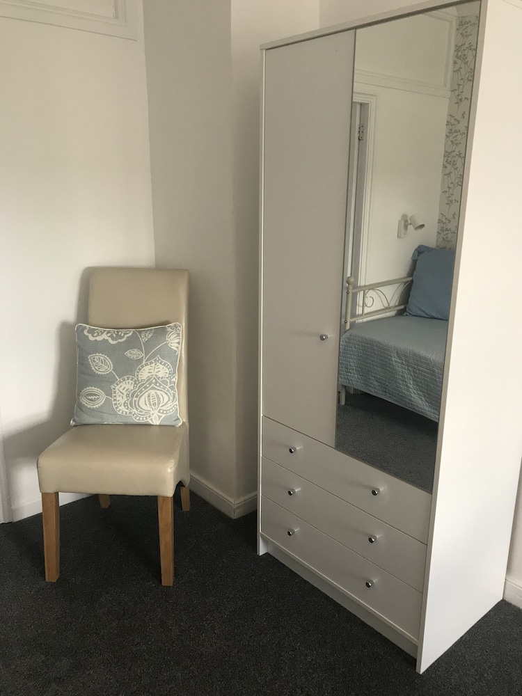 Standard Double or Twin Room (Room 3 1st Floor) photo 2