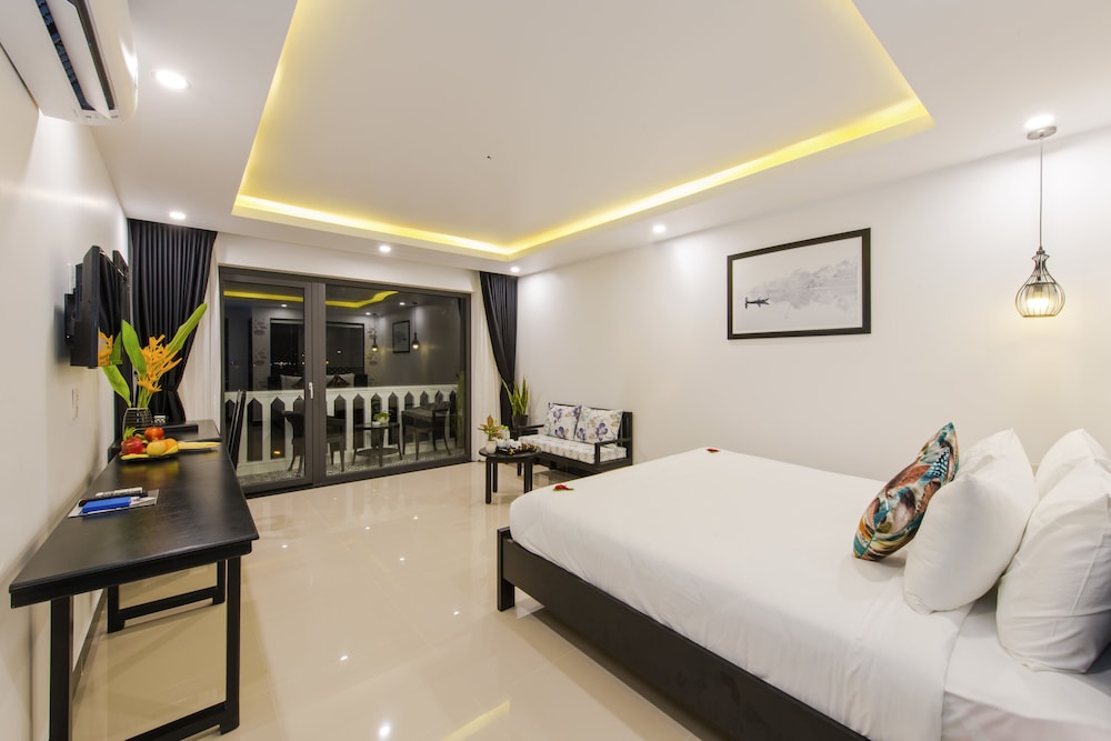 Junior Suite, Balcony, River View photo 2