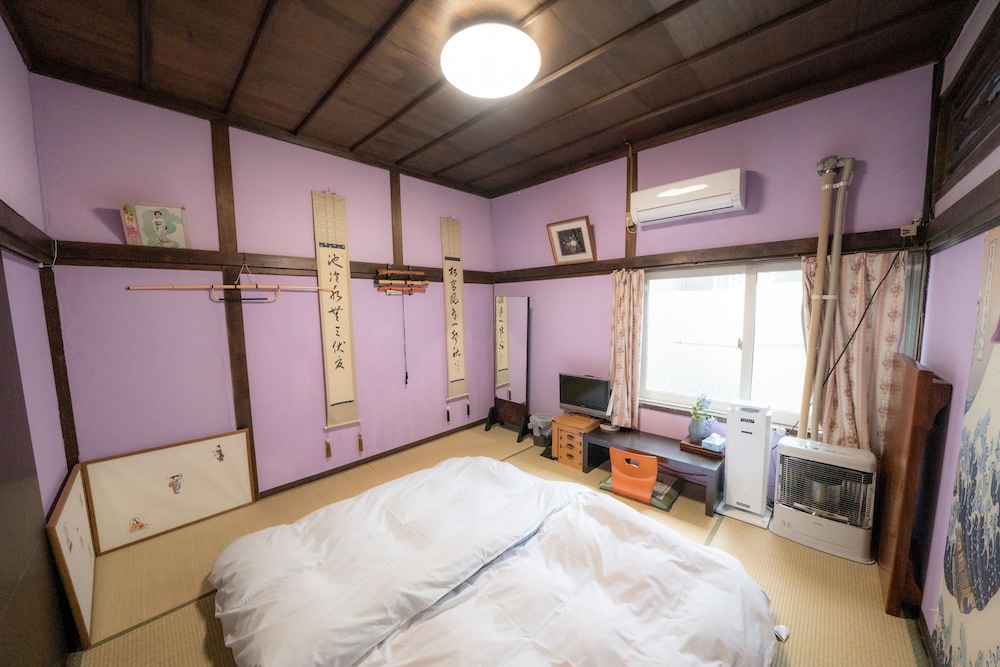 102 Economy Double Room, 2 Bedrooms, Non Smoking photo 1
