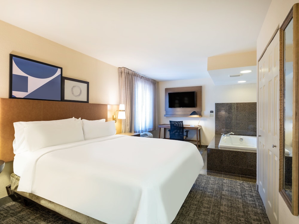Suite, 1 Bedroom, Jetted Tub (Whirlpool)