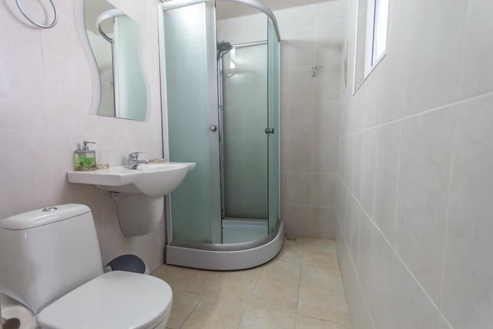 Junior Suite with pool view photo 2