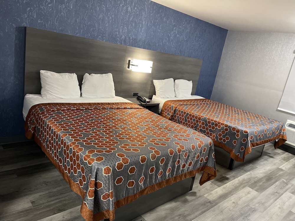Basic Double Room photo 2