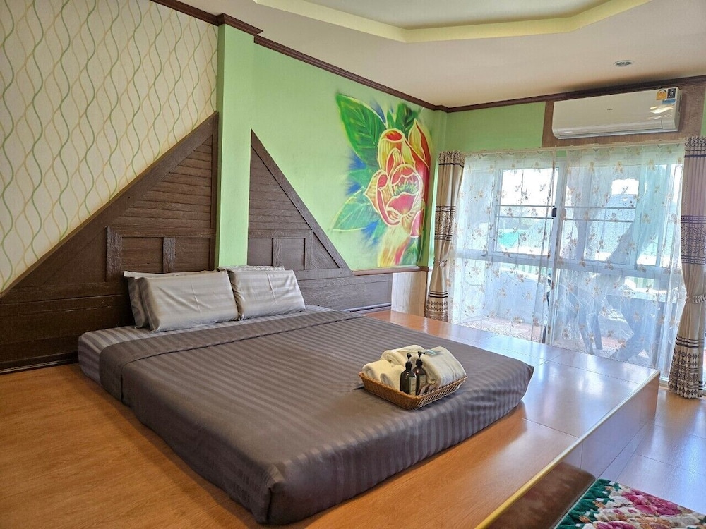Deluxe Room with River view - Photo 1