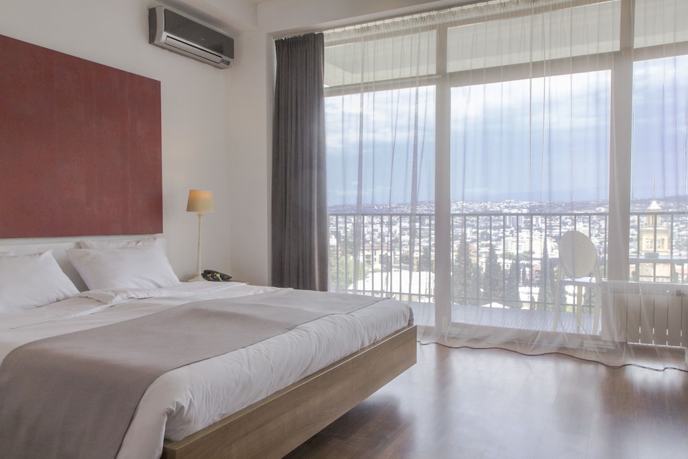 Deluxe Double Room, Balcony photo 1