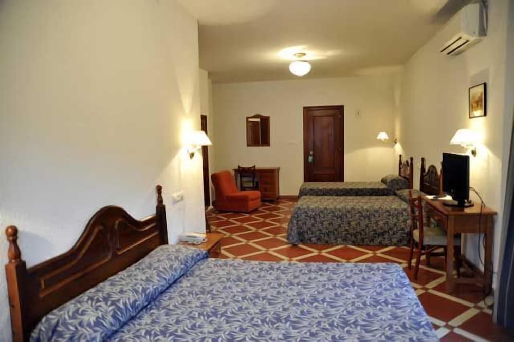 Junior Suite - Photo 2