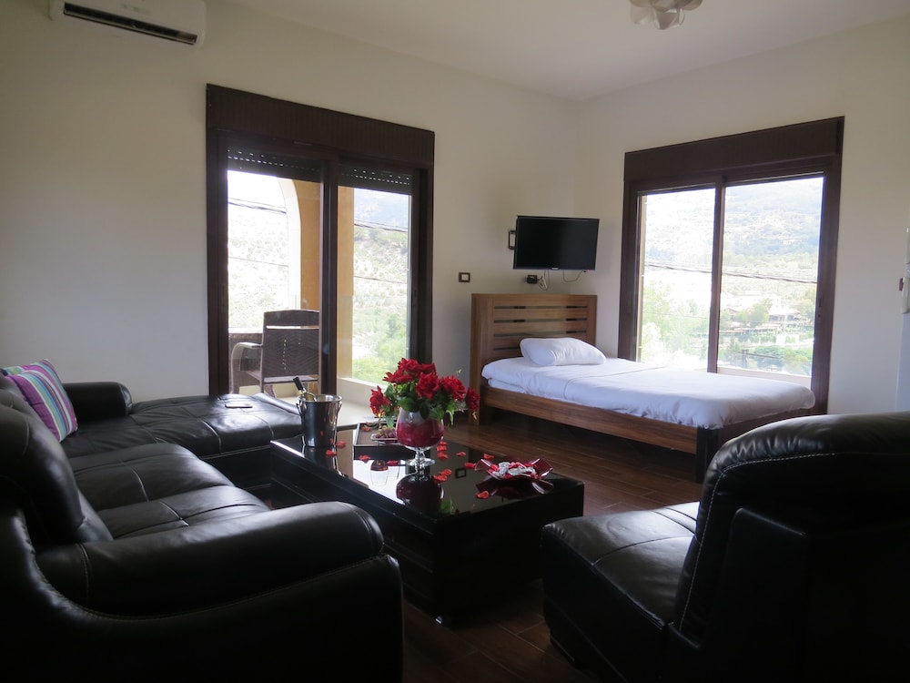 Suite, 1 Bedroom, Accessible, Lake View