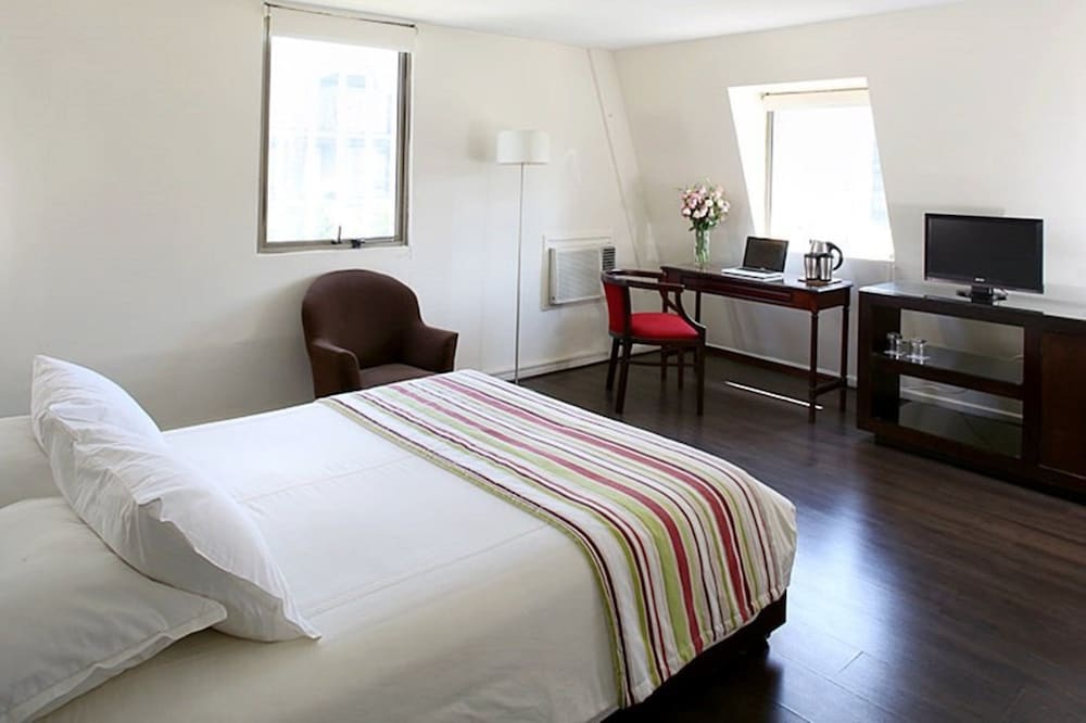 Standard Double Room - Photo 4
